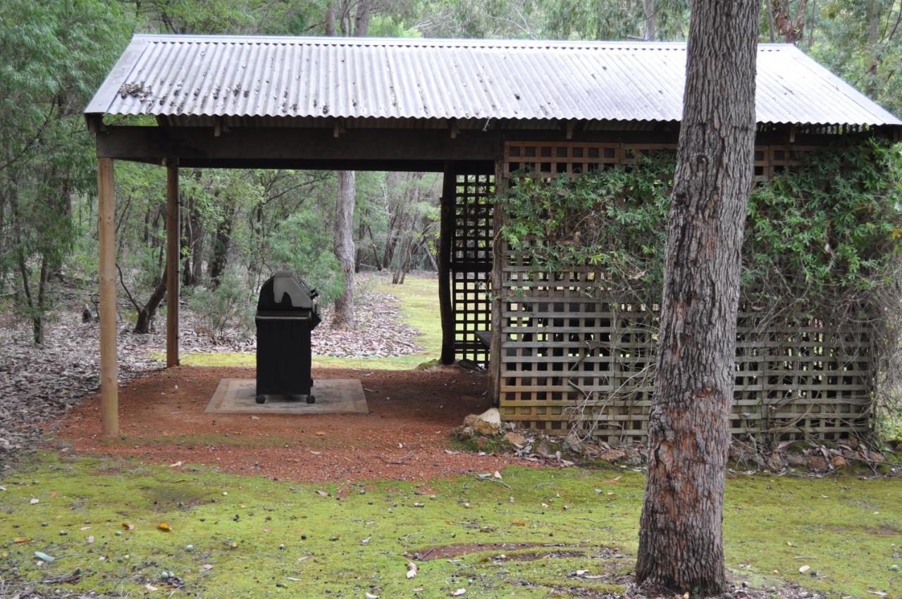 Karri Valley Chalets Pemberton Buitenkant foto