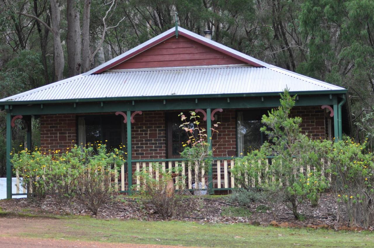 Karri Valley Chalets Pemberton Buitenkant foto